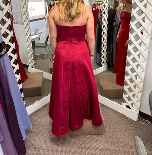 Red Prom Dress Size M thumbnail 2