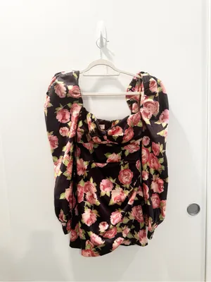 House of CB Amaryllis Rose Print Puff Shoulder Dress Size XS thumbnail 3