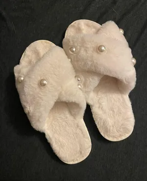White Pearl Slippers thumbnail 1