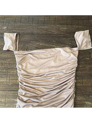 Superdown Taupe Off Shoulder Bodycon Mini Dress‎ Ruched NWT Size XS thumbnail 3