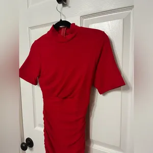 Mock neck ruched back zip maxi dress‎ short sleeve red size small thumbnail 2