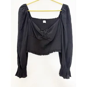 Aritzia Sunday Best Sinatra Longsleeve Blouse Large Black Smocked Sweatheart thumbnail 10