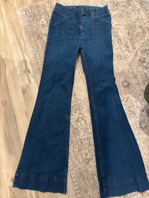 Forever 21 Jeans Bootcut Flare thumbnail 1