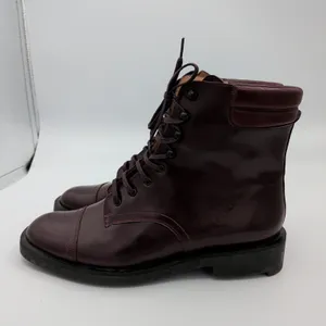 Robert Clergerie Patent Leather Burgundy‎ Cap Toe Ankle Boots Womens 8 EU 38.5 thumbnail 2