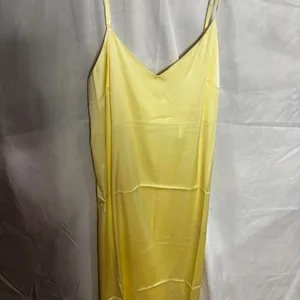 The Drop Ana Satin Slip Dress Pastel Yellow XS thumbnail 4