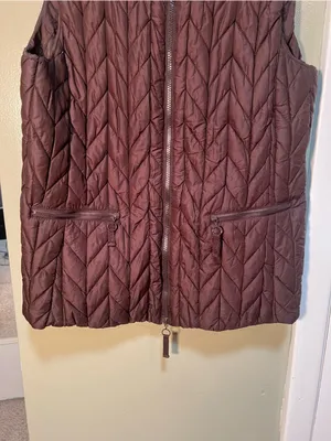 Coldwater Creek Women's Size Medium 10-12 Sleeveless Puffer Vest Chocolate Brown thumbnail 3