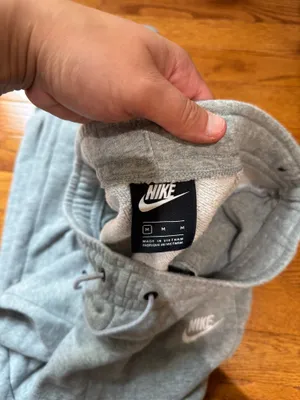 Nike joggers thumbnail 3