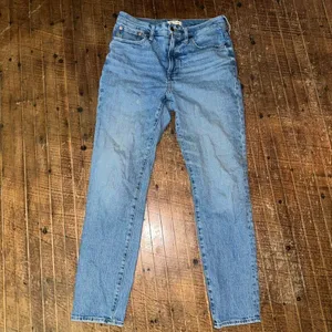 Madewell Perfect Vintage wide leg size 26 sustainable jeans thumbnail 3