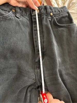 Vintage Wrangler Black High-Waist Straight Leg Jeans thumbnail 4