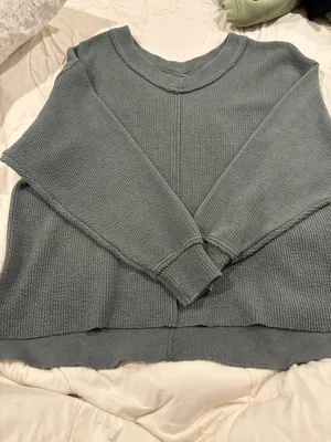 Aerie Wonder Textured V-Neck Sweatshirt thumbnail 2