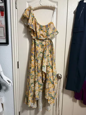 NWT Yellow Floral‎ One Shoulder Ruffle Midi Dress thumbnail 2