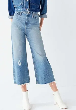 BDG Betty High Rise Distressed Raw Hem Wide Leg Cropped Culotte‎ Jeans Sz 28 thumbnail 1