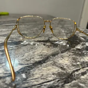 Elegant Gold Frame Glasses thumbnail 6