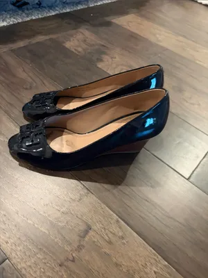 Tory Burch Navy Patent Lowell Peep Toe Wedge Heels Sz 7.5 thumbnail 5