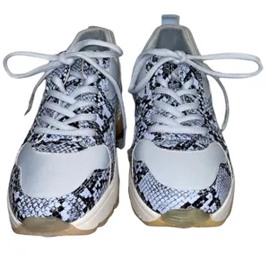 Shoe Dazzle‎ Zoee Blue Faux Snakeskin Platform Sneakers thumbnail 3