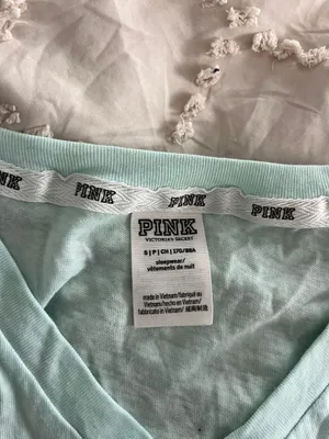 Victoria's Secret Tshirt thumbnail 2