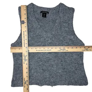 Christian Lacroix Sweater Vest Medium Fuzzy Wool Blend Gray Layering‎ Crop Boxy thumbnail 8