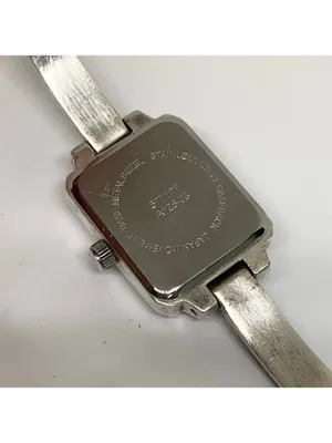 Vintage silver tone women’s watch 18mm quartz white dial 6.5”-7” running thumbnail 6