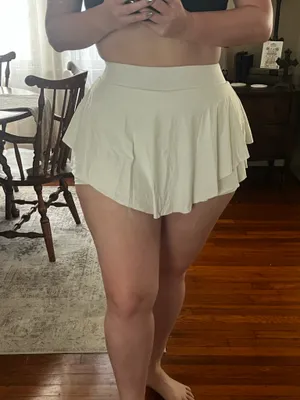 White tennis skirt Size L thumbnail 1