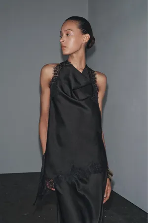 Zara elegant Black Satin Lace-Trim Halter Top thumbnail 11