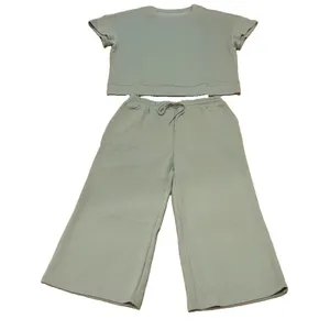 Ladies 2-pc NWOT Textured Lounge Set Top Wide-Leg Crop Pants Sage Green 2XL Plus thumbnail 2