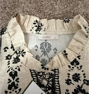 Atzbranding Boho Floral Long Sleeve Blouse in Cream thumbnail 5