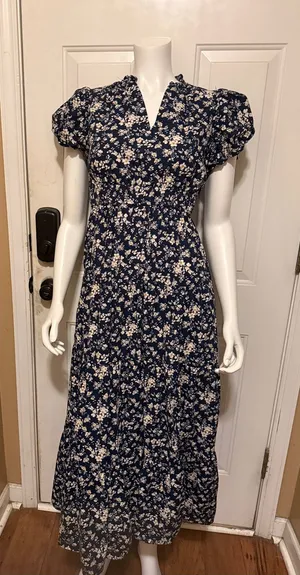 entro Navy Blue Floral Puff-Sleeve Maxi Dress thumbnail 1
