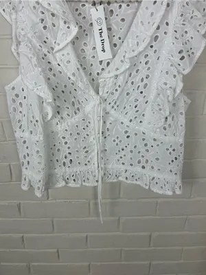 NWT The Drop Margo Tie Sleeveless White Eyelet Top Size XL thumbnail 3