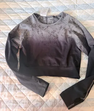 AYBL Crop Long Sleeve thumbnail 1