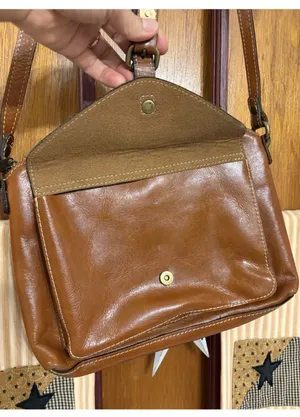 Patricia Nash Avellino Smooth Leather Crossbody. Handcrafted in Signature Detail thumbnail 2