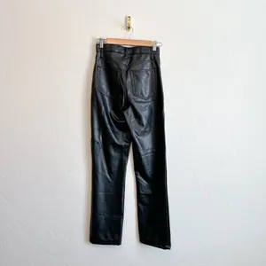 Abercrombie | '90s Straight Ultra High Rise Curve Love Faux Leather Pants thumbnail 5
