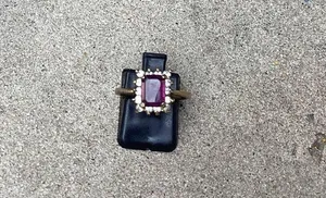 Amethyst & rhinestone vintage ring Black thumbnail 3
