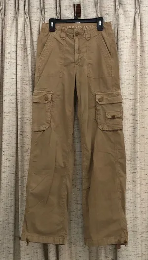 American Eagle Stretch Baggy Cargo Jogger Pants  thumbnail 1