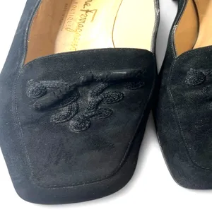 8.5 vintage Salvatore Ferragamo black suede loafer pump tassel women's shoe thumbnail 2