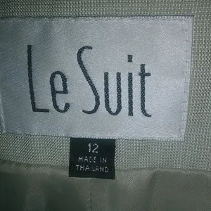 LeSuit 12 Green Tea Double Breasted Skirt Suit Set thumbnail 11