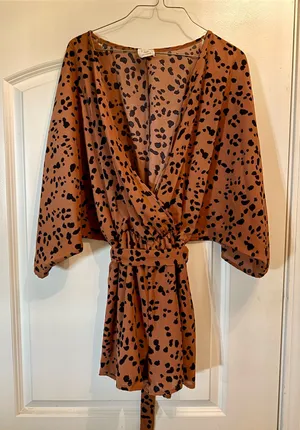 Fantastic Fawn NWOT leopard print romper thumbnail 1