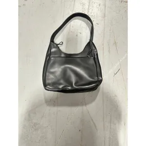 90s Chic Nine West Black Leather Hobo Minimalist Shoulder Bag thumbnail 2
