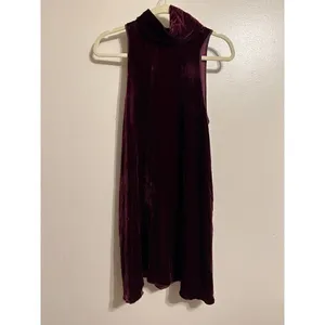 Aritzia Wilfred with Silk Burgundy Poncet Dress NWT Sz. XS thumbnail 3