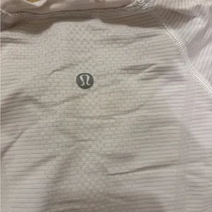 Lululemon Swiftly Tech Long Sleeve Shirt thumbnail 3