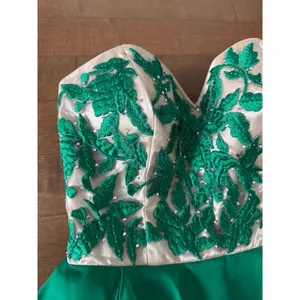 Sherri Hill Emerald green beaded flower, sweetheart, homecoming dress medium thumbnail 13