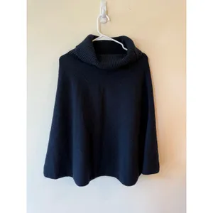 Gap Poncho Sweater Womens M/L Navy Blue Knit Lambswool Cowl Neck Winter Pockets thumbnail 3