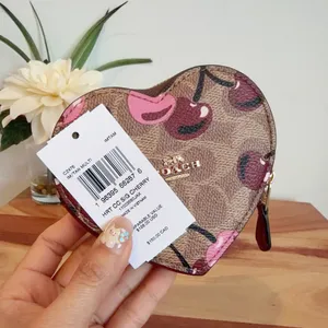 NWT Coach Heart Coin Case In Signature Canvas With Cherry‎ Print thumbnail 5
