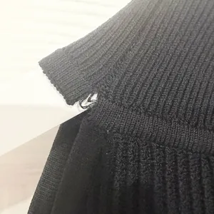 Aritzia Babaton Black Modern Minimalist Halter Sculpt Fit Ribbed Clean Girl Small Top thumbnail 7
