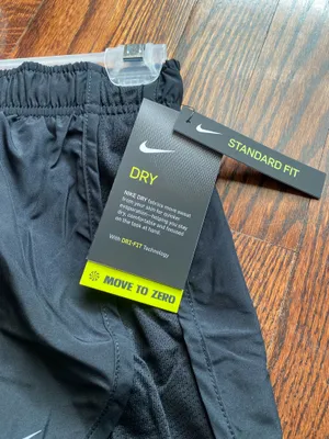 NWT Nike Dry fit Running Shorts Size Small thumbnail 3