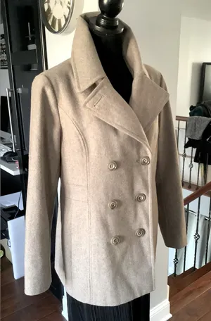 Nice dressy London Fog short coat 🌷LIKE NEW 🌷 thumbnail 1