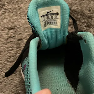 Blue and black Nike revolution 3 shoes thumbnail 7