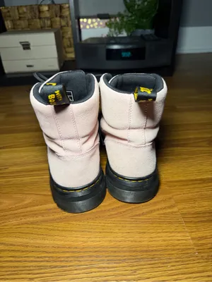 Dr. Martens Women's Pink Suede Combs Boots Combat Grunge Hiker Barbie 8 thumbnail 4