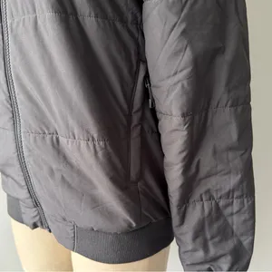 Patagonia Black Bomber Jacket Women’s XS Lightweight Full Zip thumbnail 3