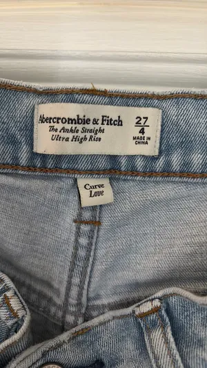 Abercrombie Ankle High-Rise Straight Jeans thumbnail 2