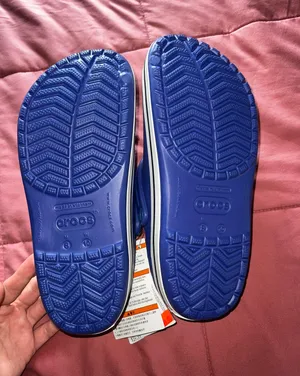 Size 10 thumbnail 2
